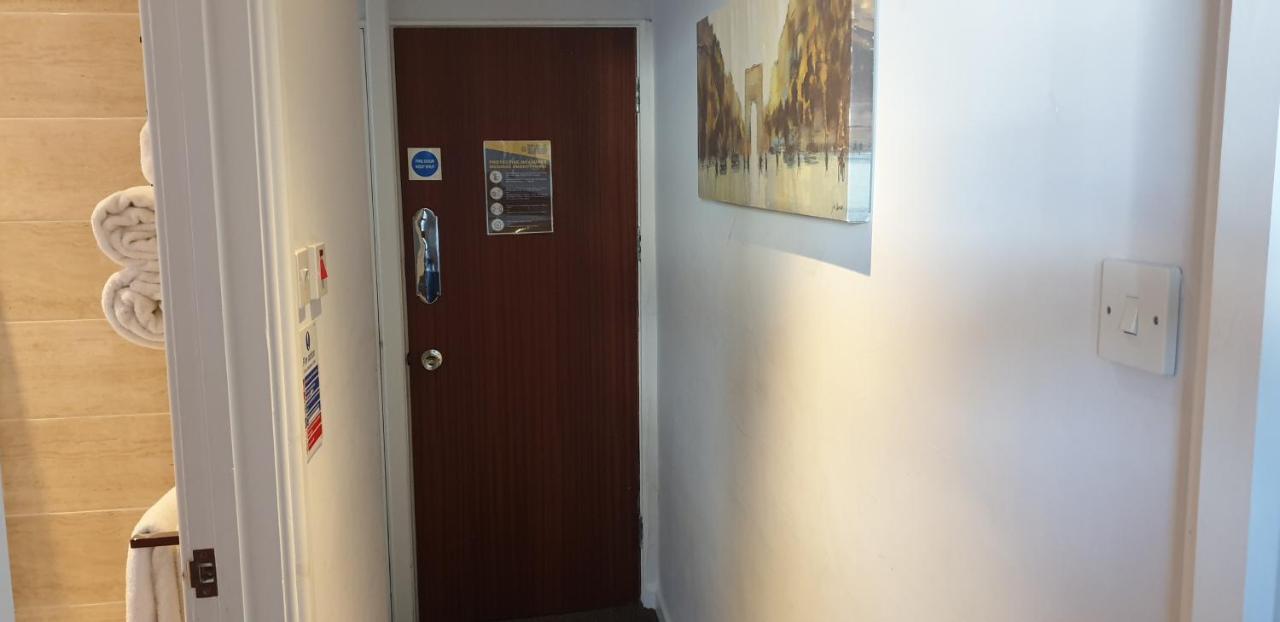 Lockinbar Holiday Apartments 滕比 外观 照片